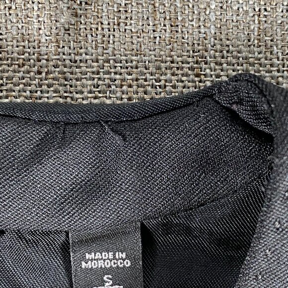 Express Five Button Wool Blend Vest Top Men's Small Black Casual - Picture 6 of 9